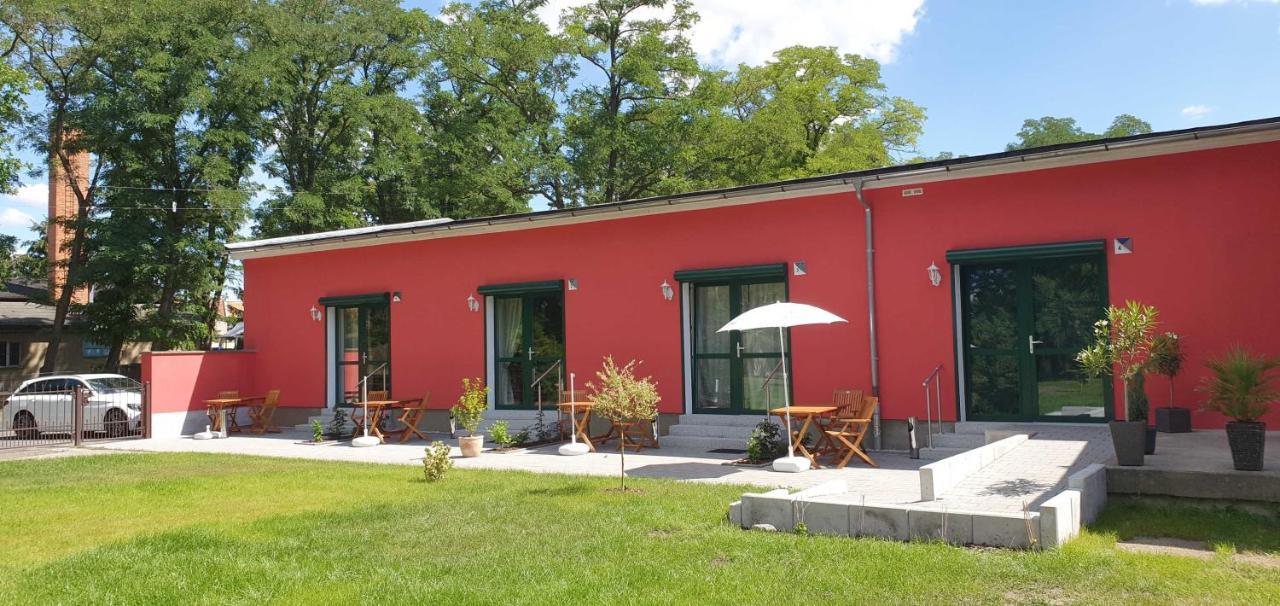 Pension Am Waldguertel Forst  Esterno foto