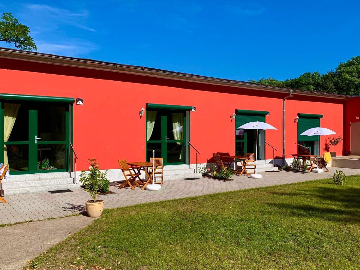 Pension Am Waldguertel Forst  Esterno foto